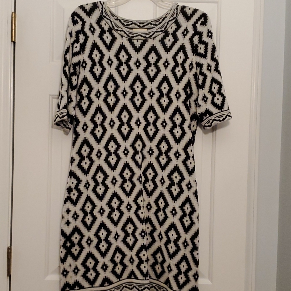 Sweater Dress with Diamond Pattern